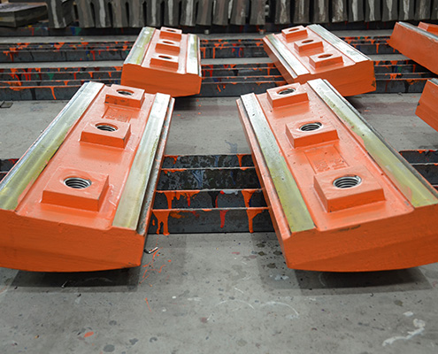 高鉻鑄鐵反擊板